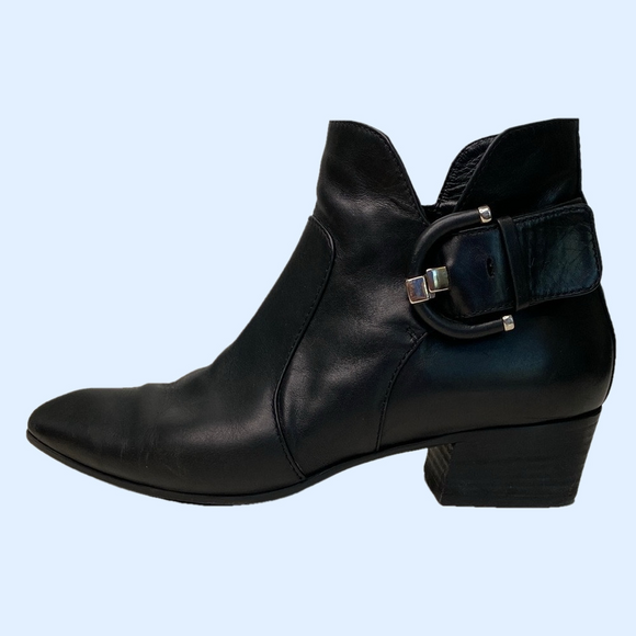Aquatalia‎ Fiamma Chelsea Ankle Boot with Buckle Detail in Espresso Size 9.5 - Picture 1 of 14